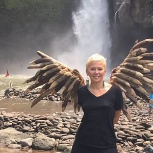 Meet your Posher, Irena